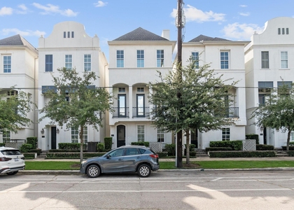 2326 Hutchins Street - Photo 1