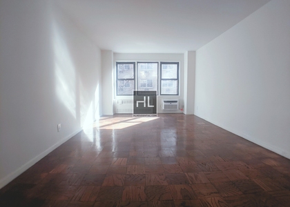 East 36 Street - Photo 1