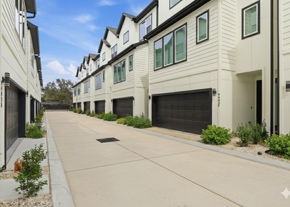 9403 Hammerly Boulevard - Photo 1