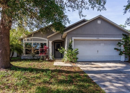 5201 Yaupon Street - Photo 1