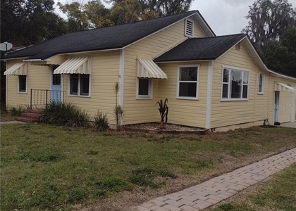 320 S 4th Street - Photo 1