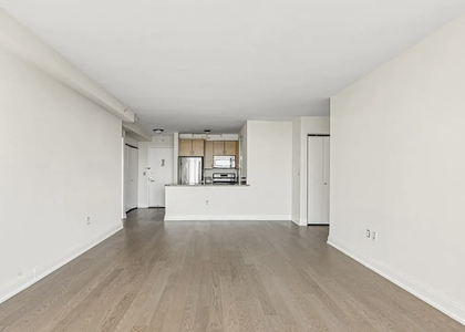 125 West 31st Street - Photo 1