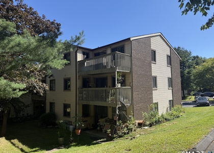 7 Padanaram Road - Photo 1