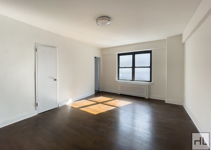 East 57 Street - Photo 1