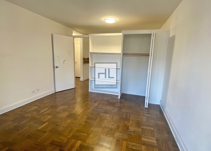 East 35 Street - Photo 1