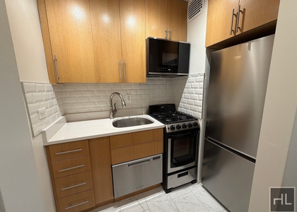 East 79 Street - Photo 1