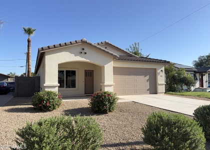 414 E Eason Avenue - Photo 1