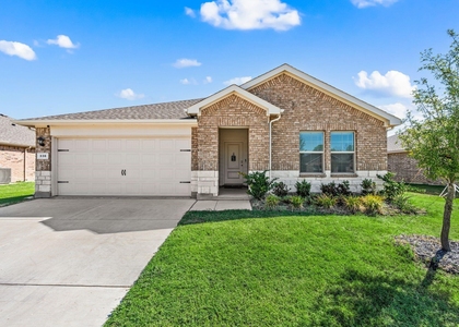 336 Wildrose Circle - Photo 1