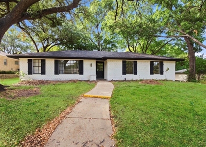 1505 Westridge Drive - Photo 1