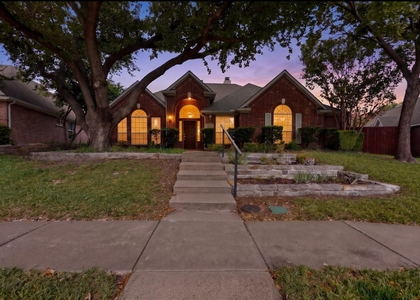 304 Belvedere Drive - Photo 1