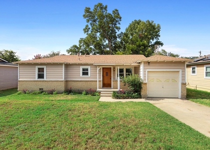 777 Cullum Avenue - Photo 1
