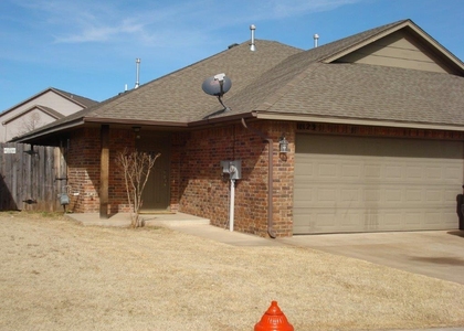 11011 Sw 5th Street - Photo 1