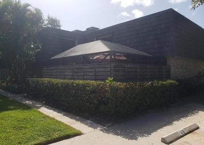 1418 14th Terrace - Photo 1