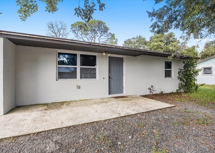 3031 Nw 2nd Street - Photo 1