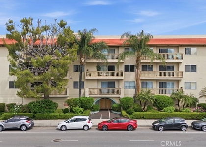 5400 Lindley Avenue - Photo 1