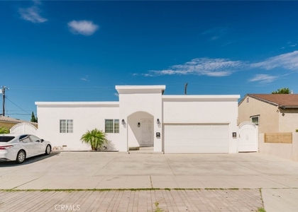 7945 Woodman Avenue - Photo 1