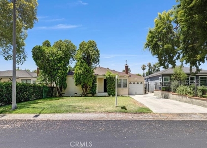 6217 Farmdale Avenue - Photo 1