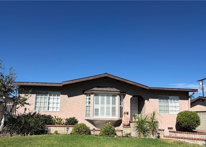 813 Caballo Avenue - Photo 1