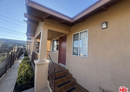 317 N Coronado Street - Photo 1