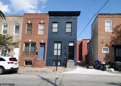 1 Clinton Street N - Photo 1
