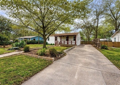 4611 Milburn Ln - Photo 1