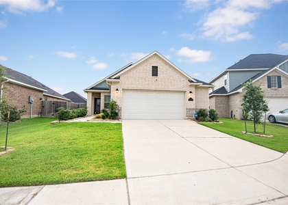 31206 Whitfield Court - Photo 1