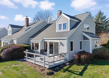 281 Davidson - Photo 1