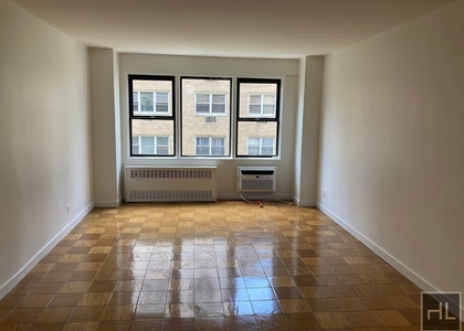 East 36 Street - Photo 1