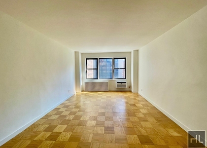 East 36 Street - Photo 1