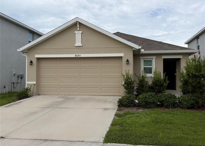 8650 Sw 46th Avenue - Photo 1