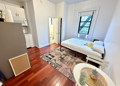 350 Greene Avenue - Photo 1
