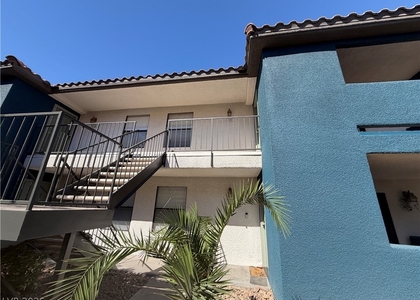 3135 S Mojave Road - Photo 1