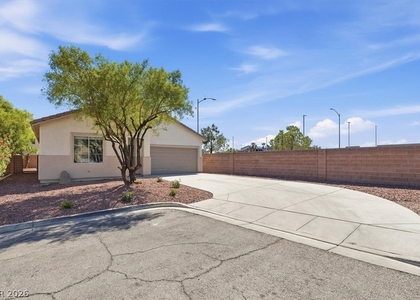 6898 Perfect Sunset Court - Photo 1