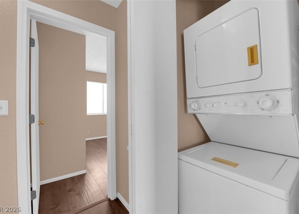 4300 N Lamont Street - Photo 1