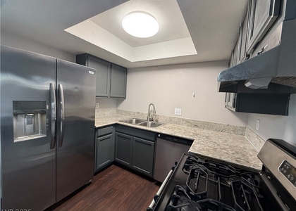 5219 Caliente Street - Photo 1