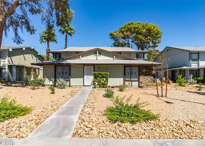 1486 Elizabeth Avenue - Photo 1