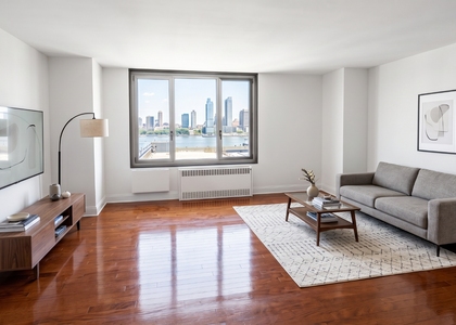 3333 Broadway #A4E - Photo 1