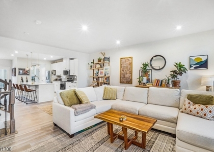 8 Swackhammer Way - Photo 1