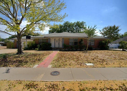 6702 Hyacinth Lane - Photo 1