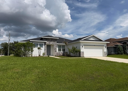 2329 Sw Alminar Street - Photo 1