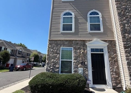 1 Stevens Court - Photo 1