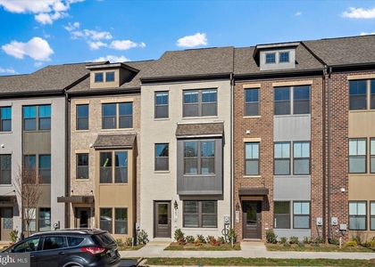 6074 Soho Way - Photo 1