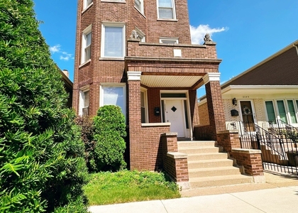 3347 S Emerald Avenue - Photo 1