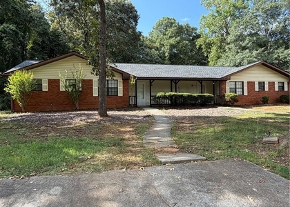 160 Chesapeake Drive - Photo 1