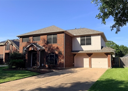 106 Crimson Bay Drive - Photo 1
