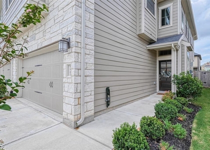 5542 Sallow Bay Lane - Photo 1