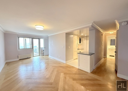 West 93 Street - Photo 1