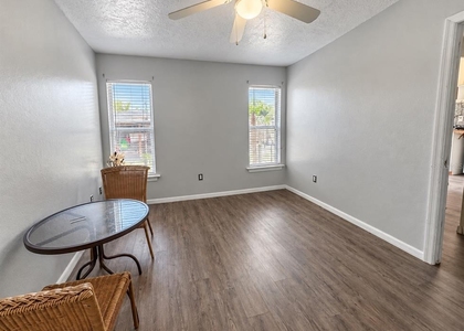 440 Berwick Circle - Photo 1