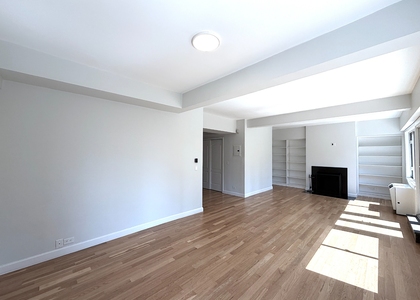 East 51st Street - Photo 1