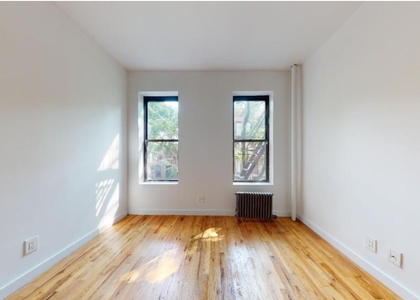 East 85th Street - Photo 1